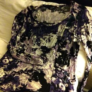 ☀️5 for $20☀️ Purple Floral Top